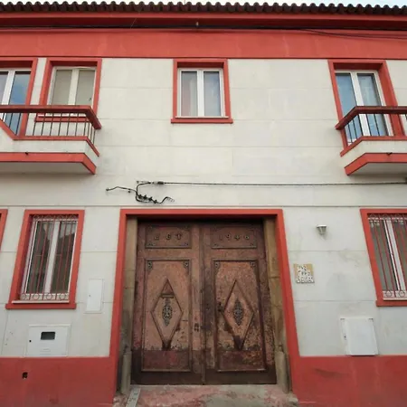 Bed and Breakfast Casa 3 Aguias 4*